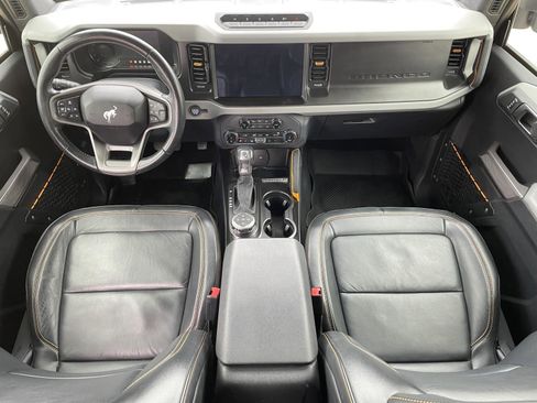 Used 2022 Ford Bronco Badlands image 28