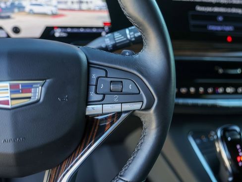 Certified 2024 Cadillac Escalade Luxury image 13