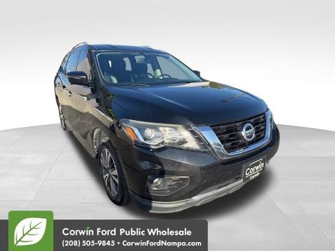 Used 2017 Nissan Pathfinder SL AWD/4WD image 3