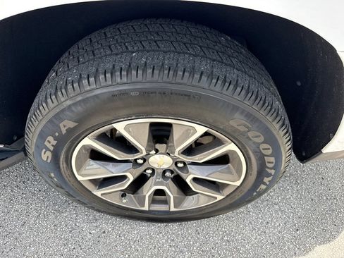 Used 2021 Chevrolet Tahoe LT RWD image 8