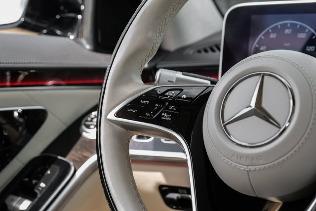 Used 2021 Mercedes-Benz S 580 4MATIC Sedan image 22