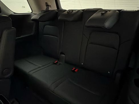 New 2026 Nissan Pathfinder SL w/ SL Premium Package FWD image 16