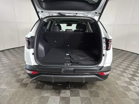 Certified 2024 Hyundai Tucson Limited AWD/4WD image 27