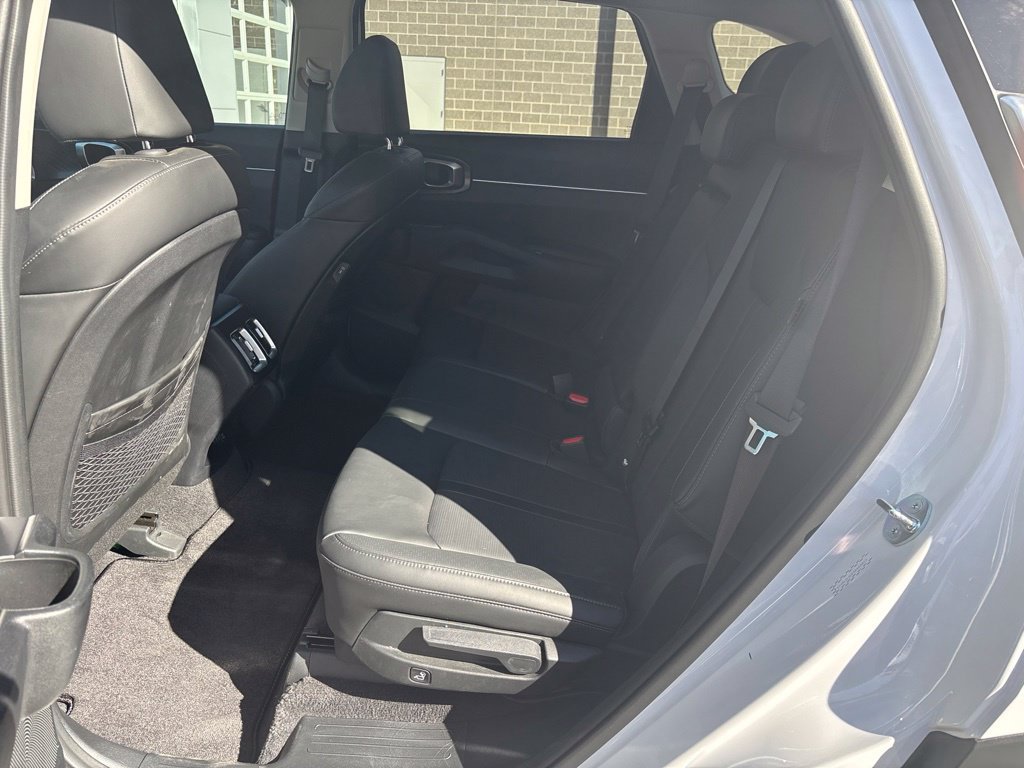 Certified 2026 Kia Sorento S AWD/4WD image 6