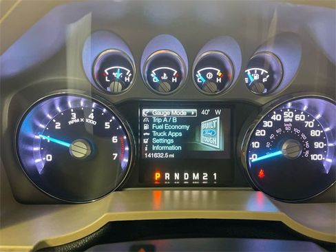 Used 2011 Ford F250 XLT w/ XLT Premium Pkg image 15