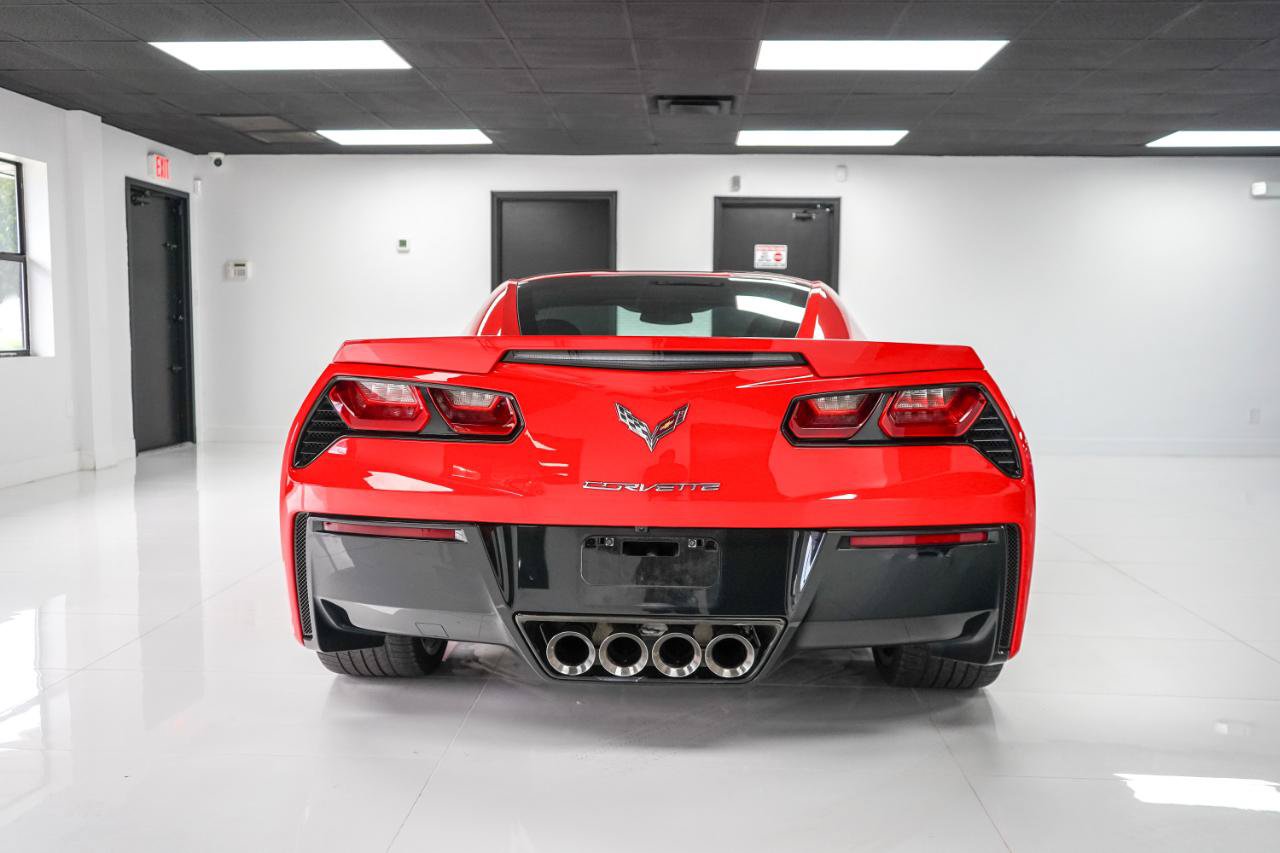 Used 2016 Chevrolet Corvette Stingray Coupe w/ 3LT Preferred Equipment Group RWD image 4