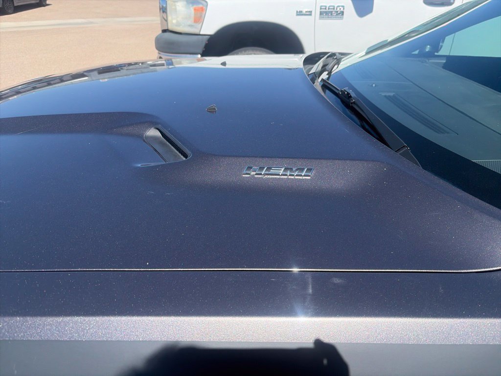 Used 2014 Dodge Challenger R/T Plus RWD image 4