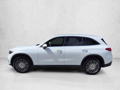 Certified 2026 Mercedes-Benz GLC 300 image 9