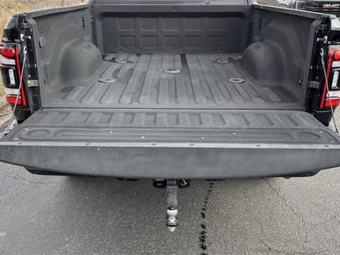 Used 2020 RAM 3500 Laramie image 9