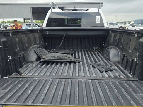 Used 2022 Toyota Tundra SR5 RWD image 14