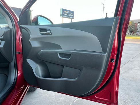 Used 2014 Chevrolet Sonic LT FWD image 24