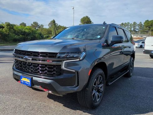 Used 2021 Chevrolet Tahoe Z71 w/ Z71 Off-Road Package image 8