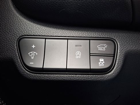 New 2026 Kia Seltos EX image 18