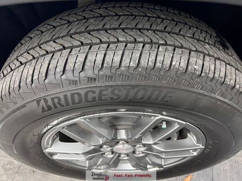 Used 2025 GMC Acadia Elevation image 18