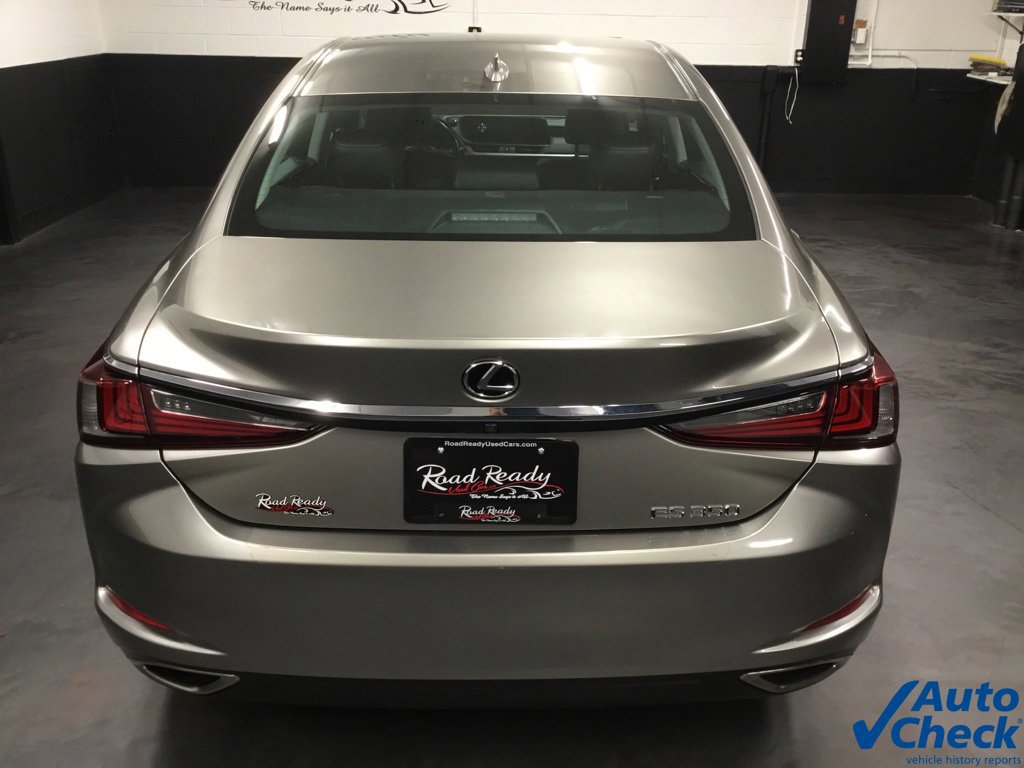 Used 2019 Lexus ES 350 w/ Accessory Package 2 FWD image 11