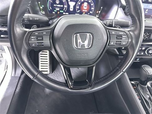 Used 2023 Honda Accord Sport image 11