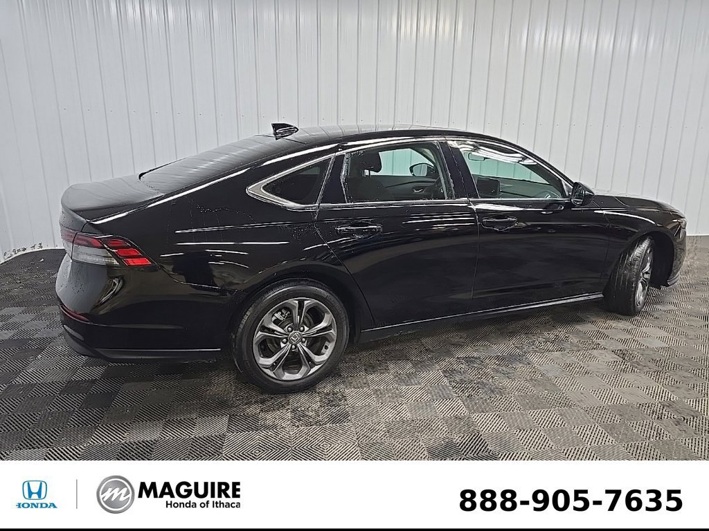Used 2024 Honda Accord EX image 3