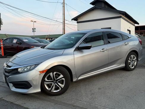 Used 2018 Honda Civic LX image 4