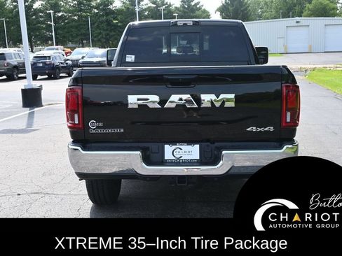 Used 2025 RAM 2500 Laramie AWD/4WD image 10