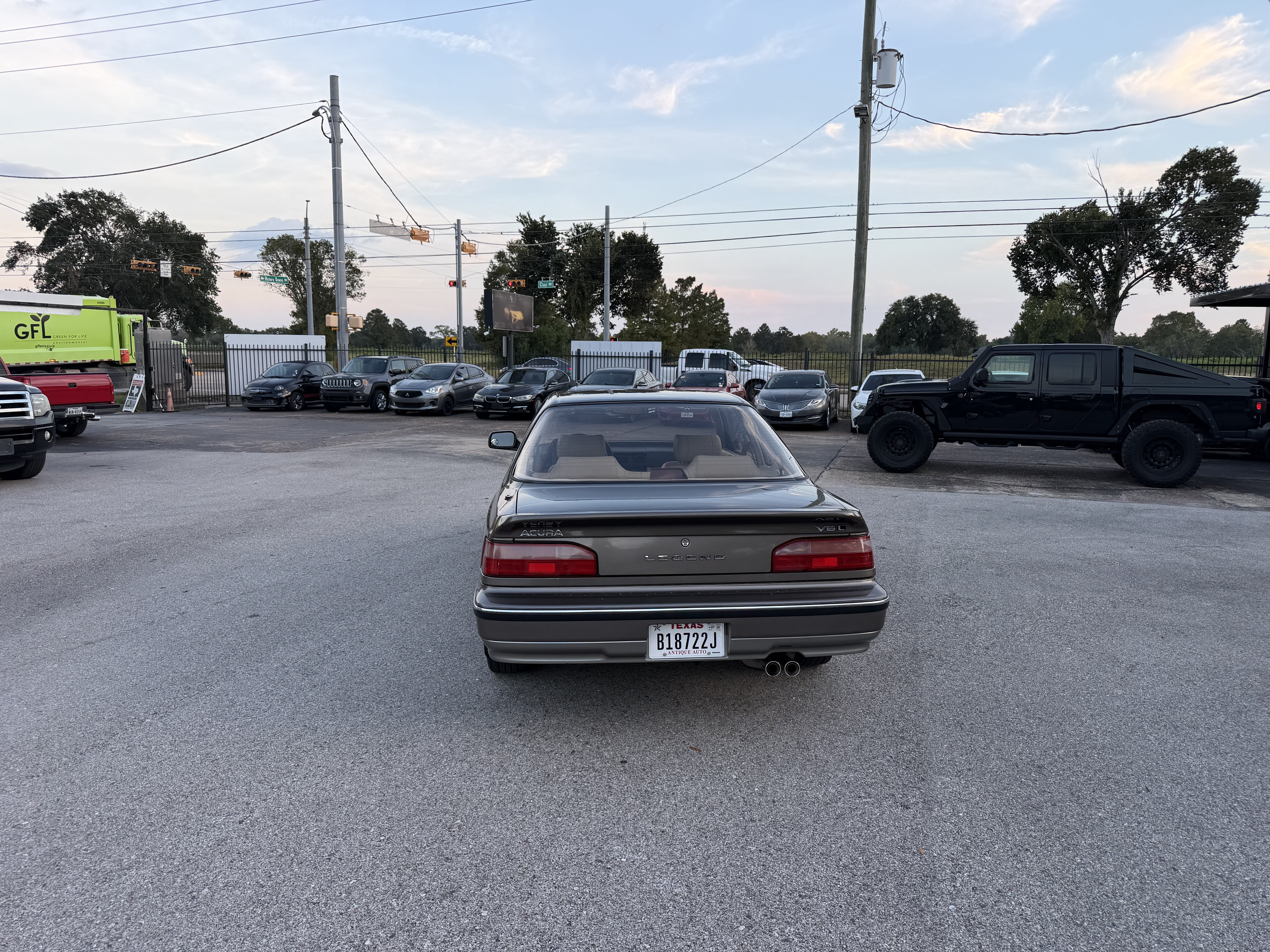 Used 1990 Acura Legend L FWD image 19