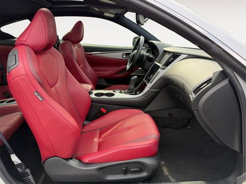 Used 2017 INFINITI Q60 Red Sport 400 image 13