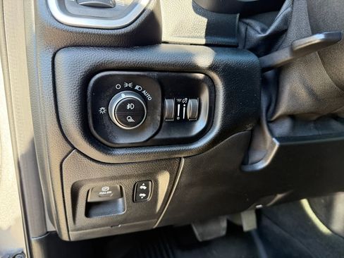 Used 2021 RAM 1500 Laramie image 23