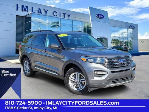 Certified 2023 Ford Explorer XLT w/ Equipment Group 202A AWD/4WD image 1
