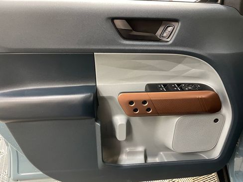 Used 2022 Ford Maverick Lariat w/ Lariat Luxury Package FWD image 14