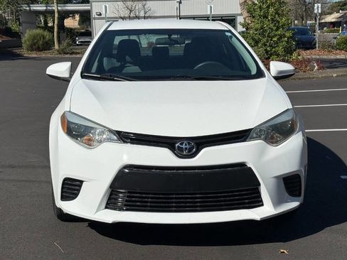 Used 2014 Toyota Corolla L image 2