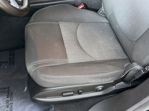 Used 2015 Chevrolet Traverse LT w/ Style and Technology Package FWD image 18