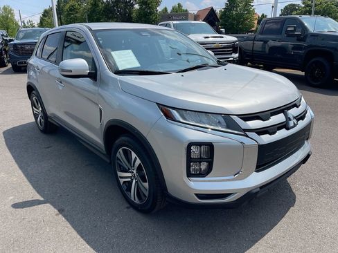 Used 2023 Mitsubishi Outlander Sport ES image 7
