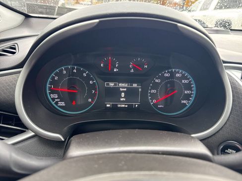 Used 2017 Chevrolet Malibu LS w/ LPO, Convenience Package 1 image 32