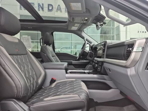 Used 2025 Ford F250 XLT w/ Black Appearance Package AWD/4WD image 30