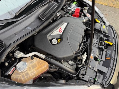 Used 2017 Ford Fiesta ST w/ ST Recaro Package image 11