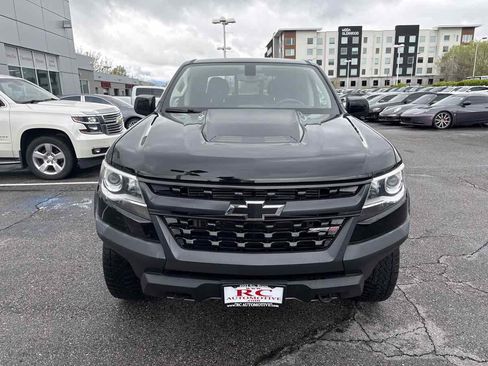 Used 2018 Chevrolet Colorado ZR2 w/ ZR2 Midnight Special Edition image 3