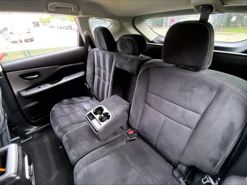 Used 2020 Nissan Murano S w/ Technology Package FWD image 18