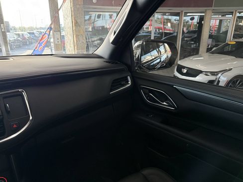 Used 2023 Chevrolet Tahoe RST AWD/4WD image 45