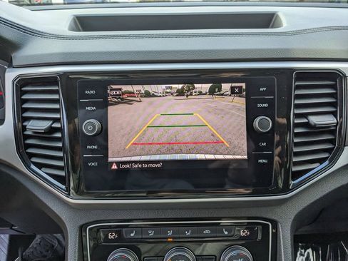 Certified 2023 Volkswagen Atlas SE w/ Panoramic Sunroof Package image 25