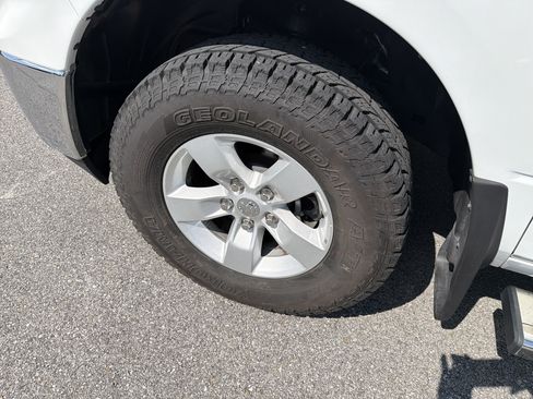 Used 2023 RAM 1500 Tradesman w/ Chrome Plus Package AWD/4WD image 13