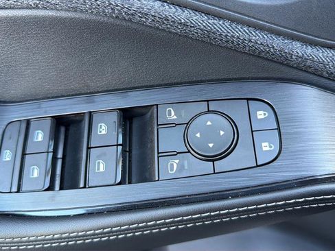 Certified 2023 Nissan Rogue SV AWD/4WD image 19