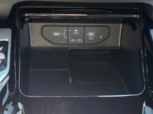 Used 2025 Kia Sorento SX Prestige AWD/4WD image 21