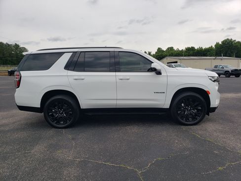 Used 2024 Chevrolet Tahoe RST w/ Luxury Package AWD/4WD image 5