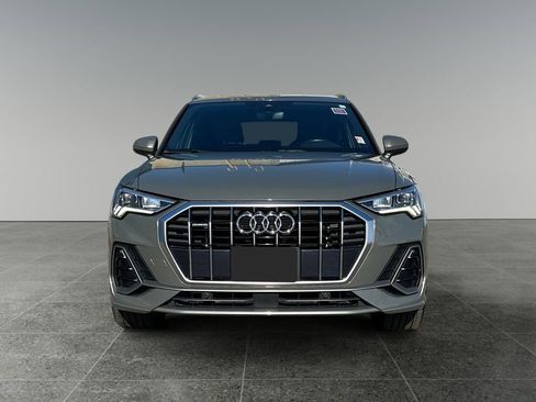 Used 2020 Audi Q3 2.0T Premium Plus w/ Premium Plus Package image 2