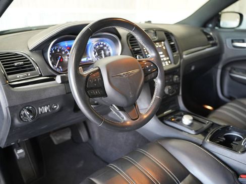 Used 2021 Chrysler 300 S w/ S Model Appearance Package RWD image 11