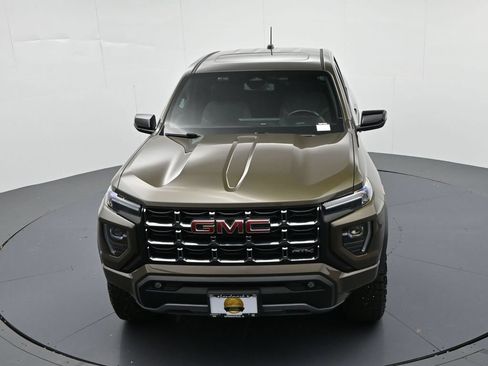 Used 2024 GMC Canyon AT4 w/ Canyon Safety Plus Package AWD/4WD image 17