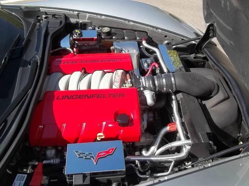 Used 2006 Chevrolet Corvette Coupe w/ Preferred Equipment Group RWD image 9