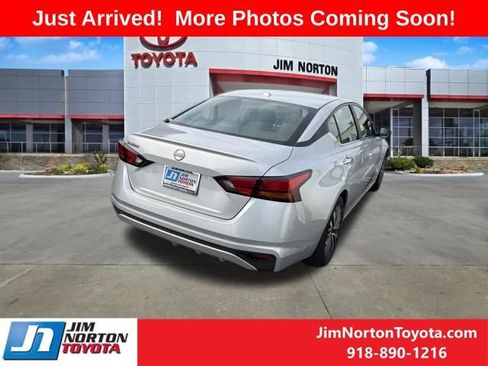 Used 2025 Nissan Altima 2.5 SV FWD image 5