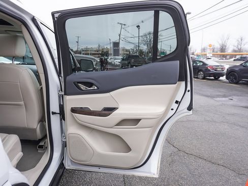 Used 2020 GMC Acadia Denali w/ Denali Ultimate Package image 33