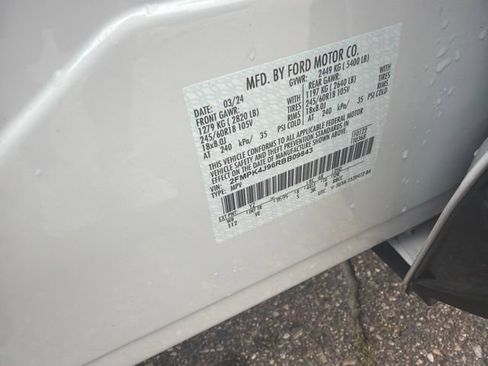 Used 2024 Ford Edge SEL w/ Convenience Package AWD/4WD image 39