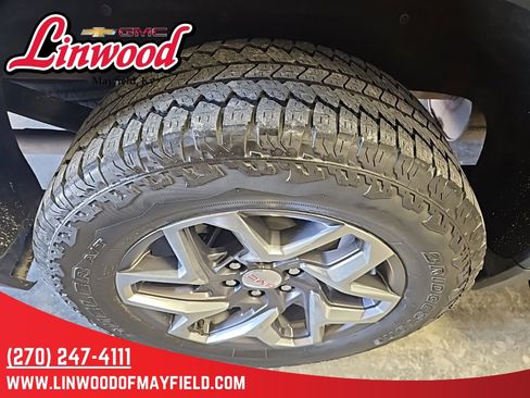 Used 2024 GMC Sierra 1500 SLT w/ SLT Premium Plus Package image 8